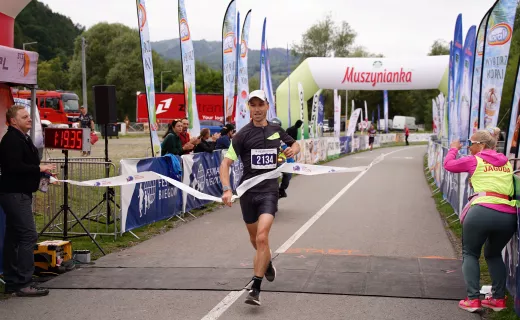 Nie pozostawili złudzeń! W tym roku Bieg Górski na 11 km należał do nich [WIDEO] - 29